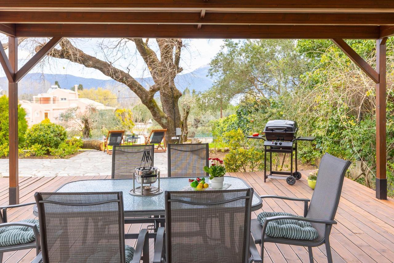 Spyrelia Villa With Private Pool & Outdoor Hot Tub 达西亚 外观 照片