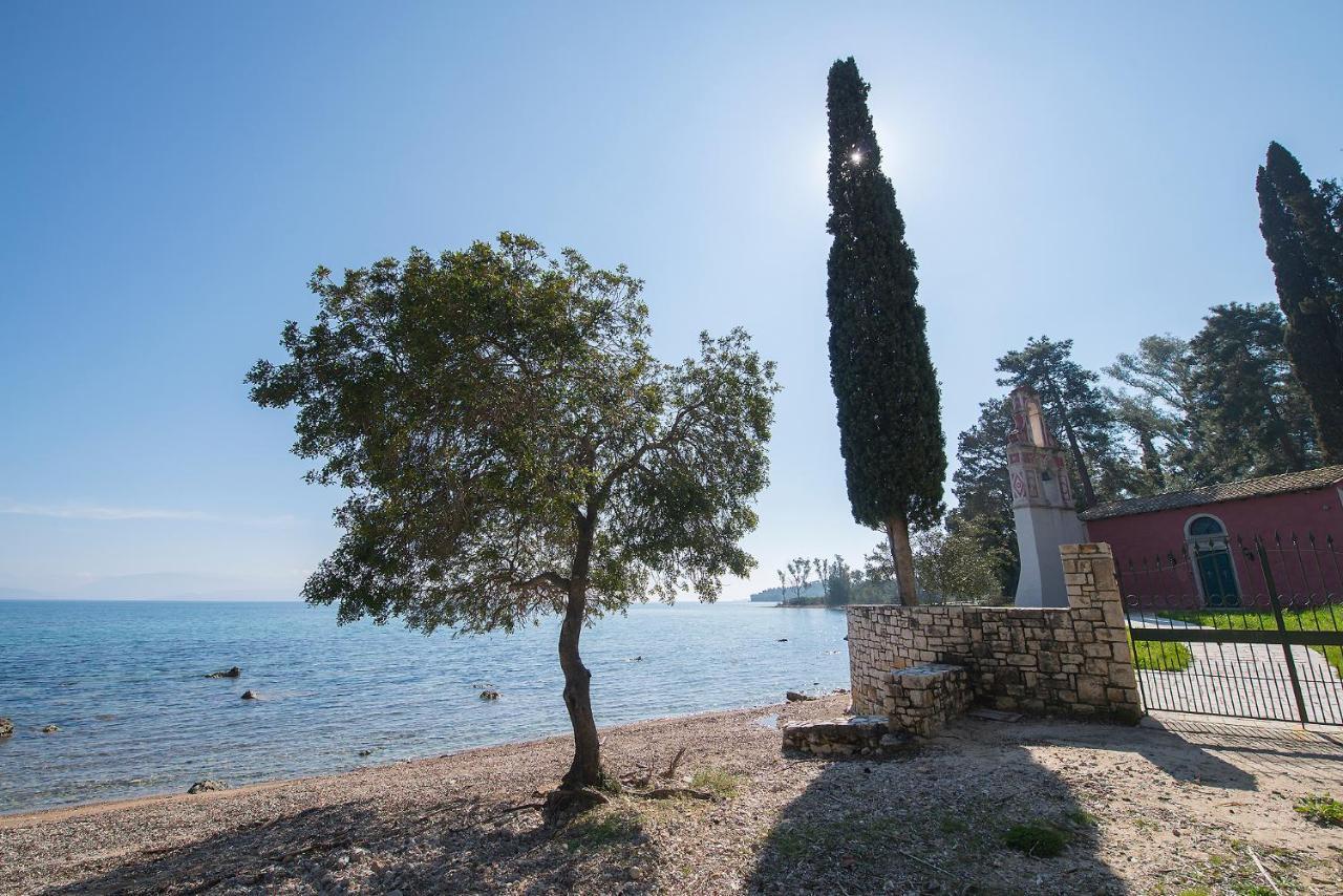 Spyrelia Villa With Private Pool & Outdoor Hot Tub 达西亚 外观 照片
